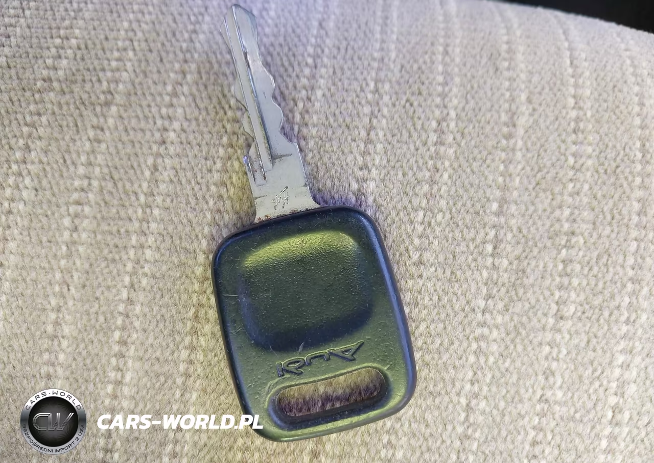 1987 Audi Gt VIN:WAUBD0857HA005633 - 11