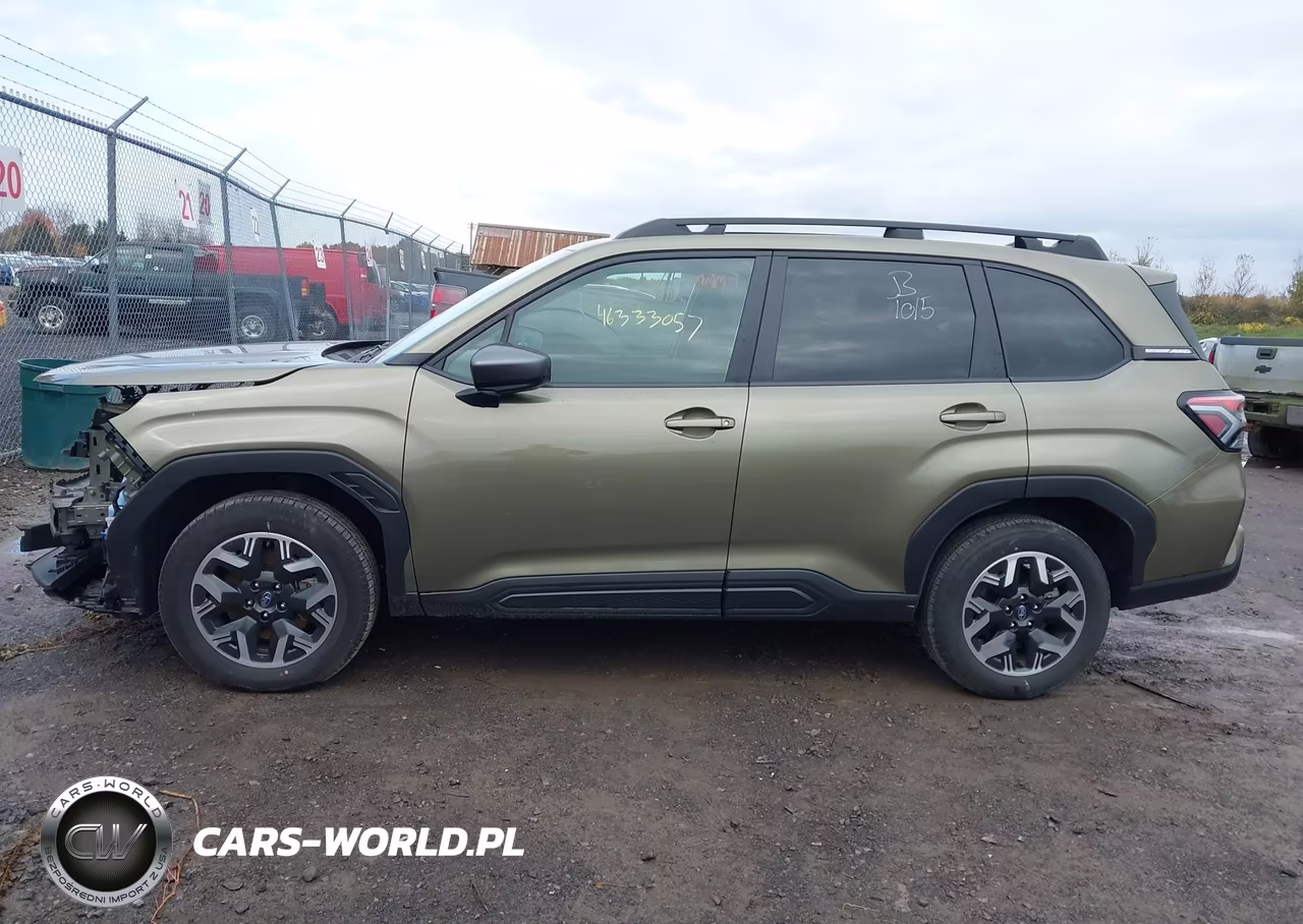 2025 Subaru Forester Premium VIN:JF2SLDDC6SH561370 - 15