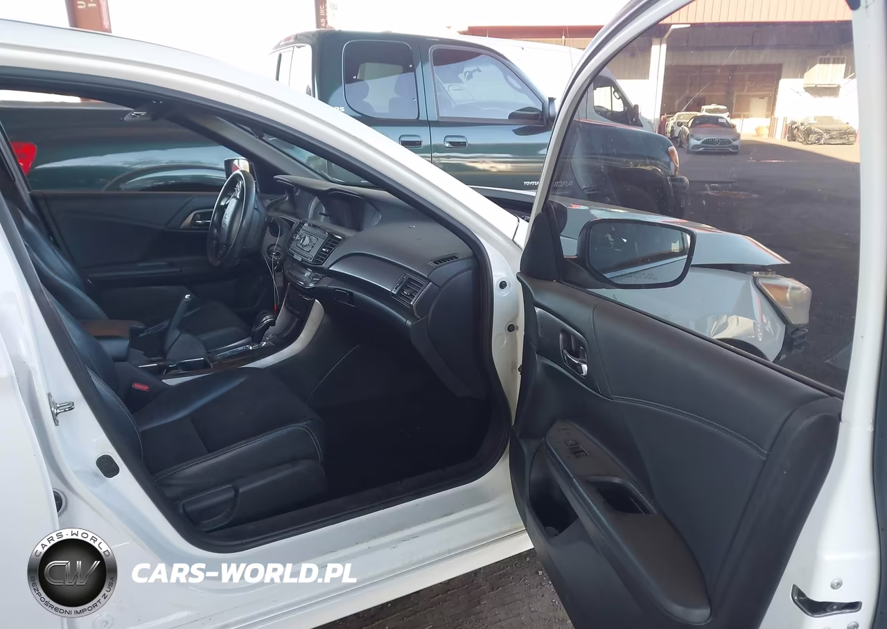 2017 Honda Accord Sport VIN:1HGCR2F50HA235409 - 5