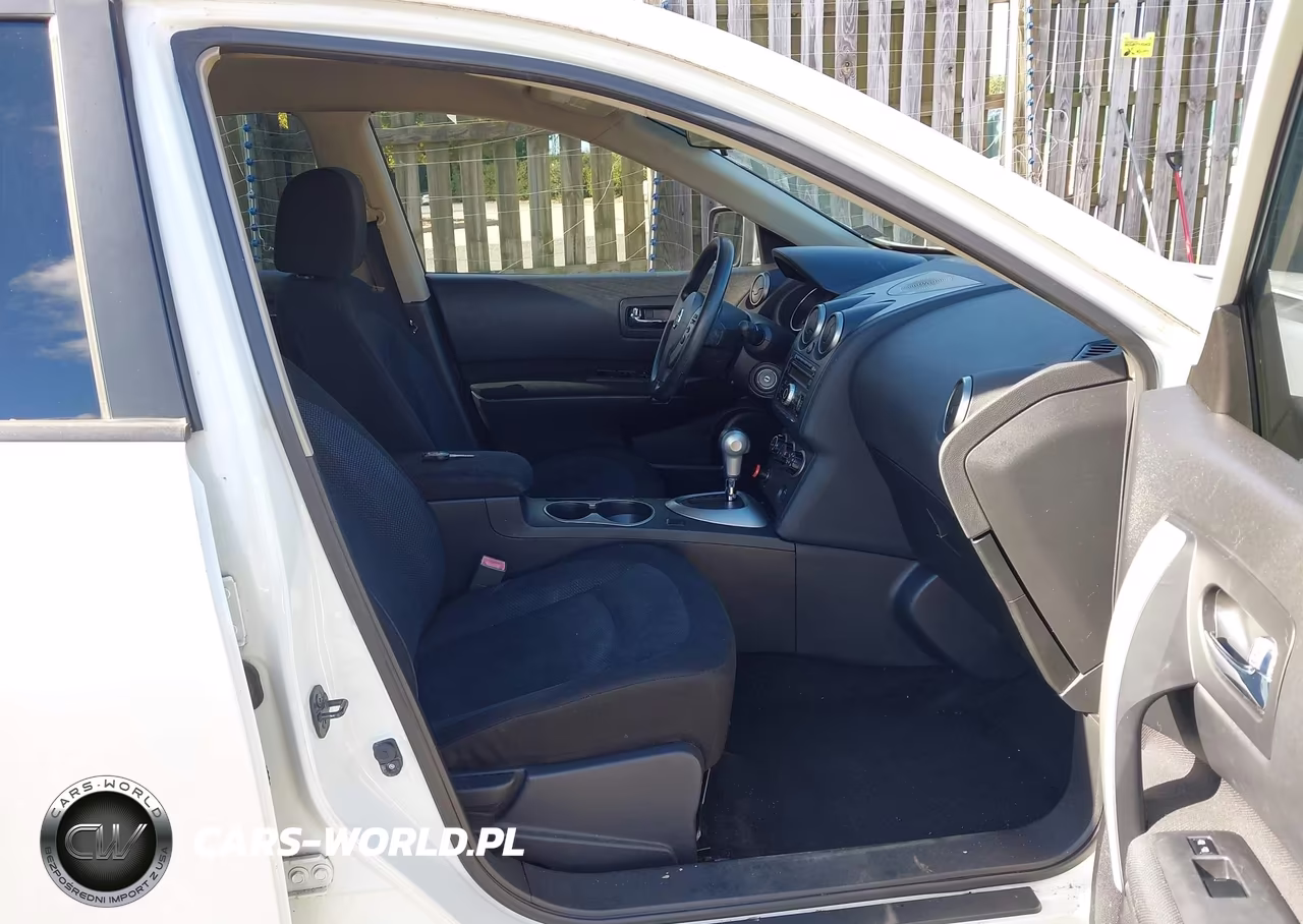 2013 Nissan Rogue S VIN:JN8AS5MV4DW142585 - 5
