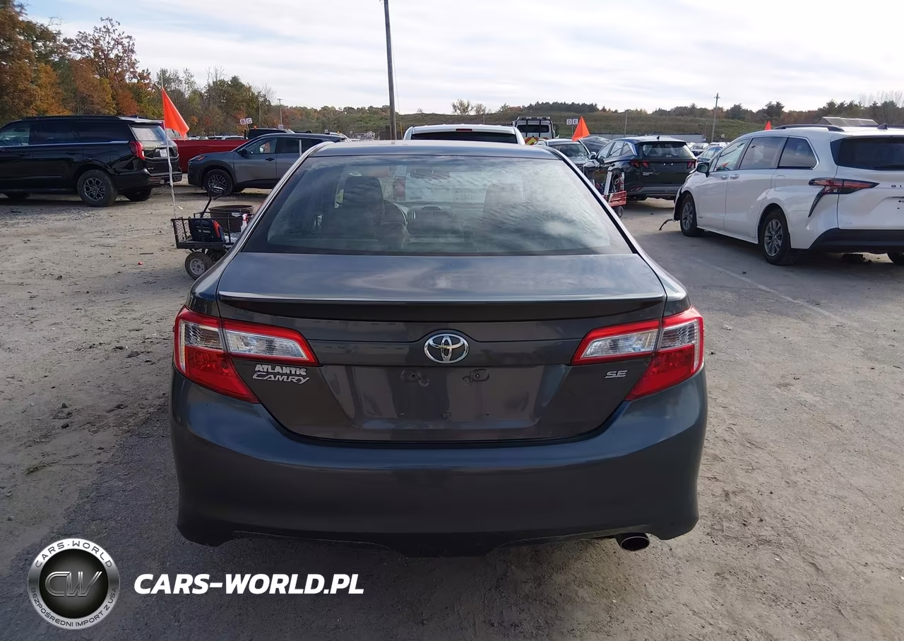 2013 Toyota Camry Se VIN:4T1BF1FK0DU674911 - 16