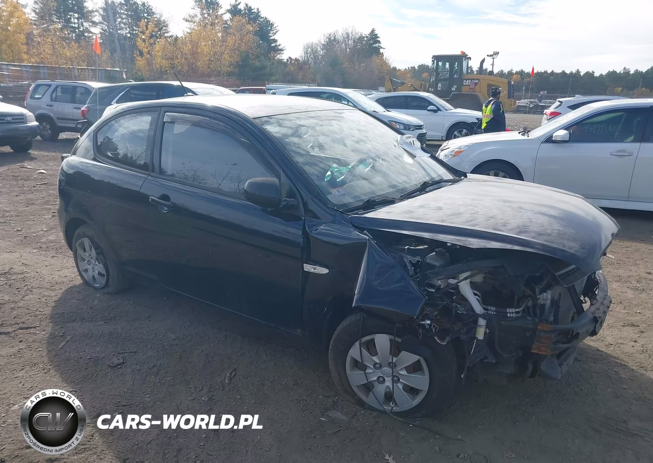 2011 Hyundai Accent Gs VIN:KMHCM3AC1BU187512 - 1