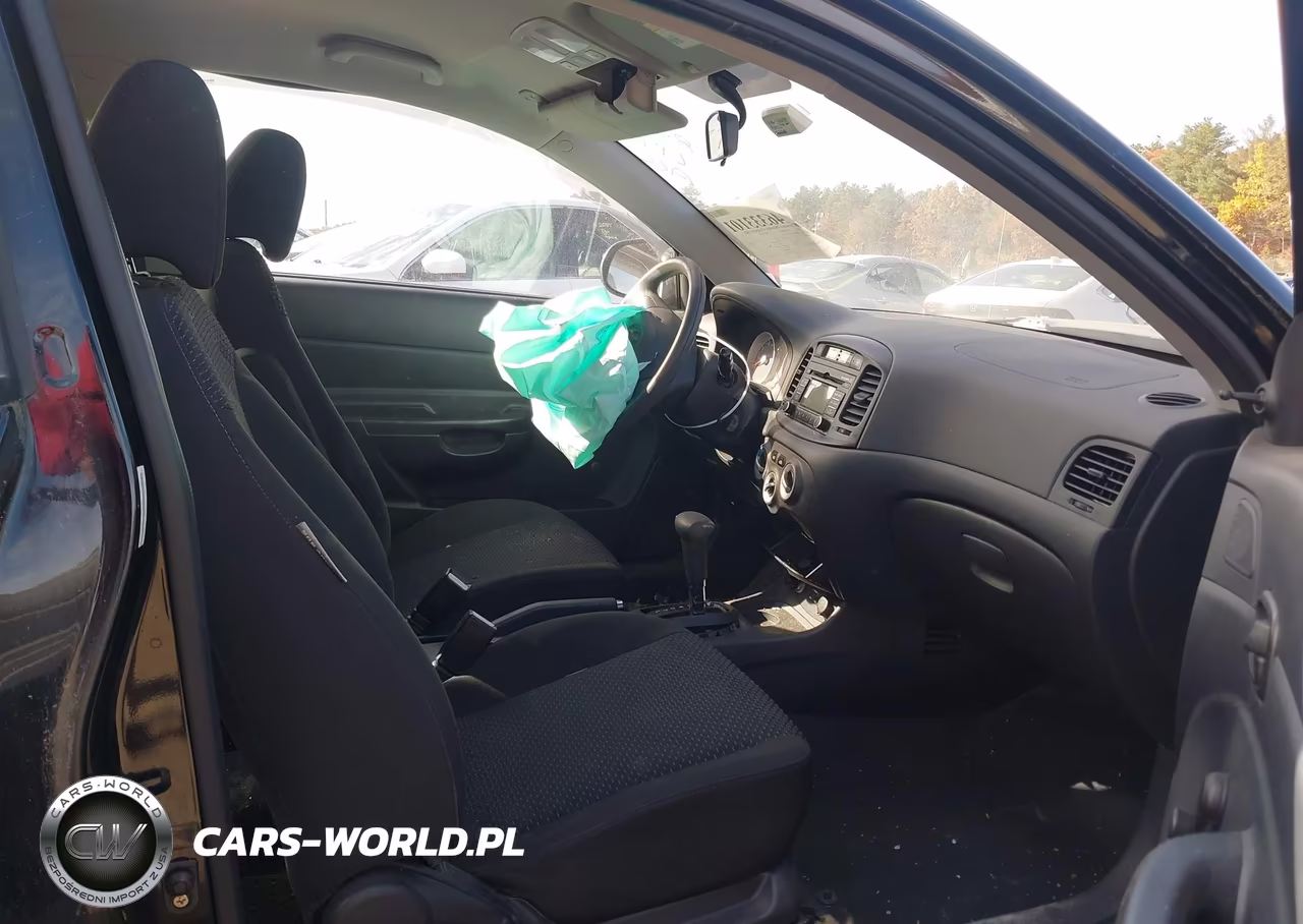 2011 Hyundai Accent Gs VIN:KMHCM3AC1BU187512 - 5