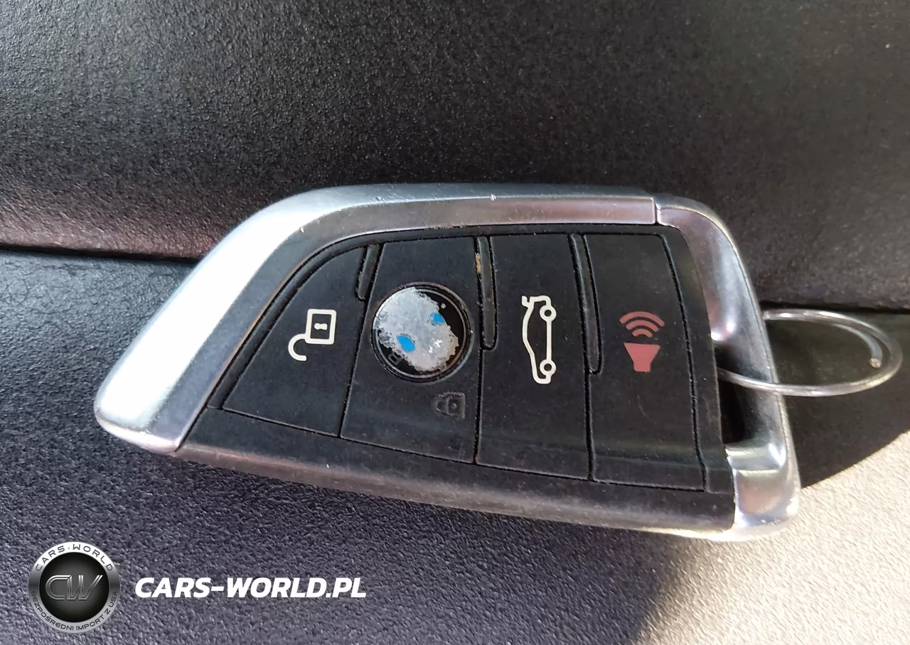 2015 BMW X5 xDrive35I VIN:5UXKR0C51F0K55592 - 11