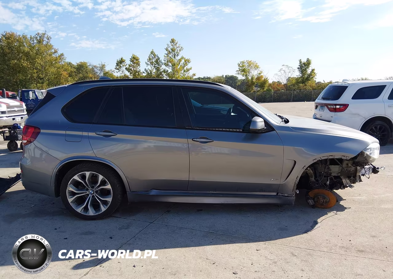 2015 BMW X5 xDrive35I VIN:5UXKR0C51F0K55592 - 14