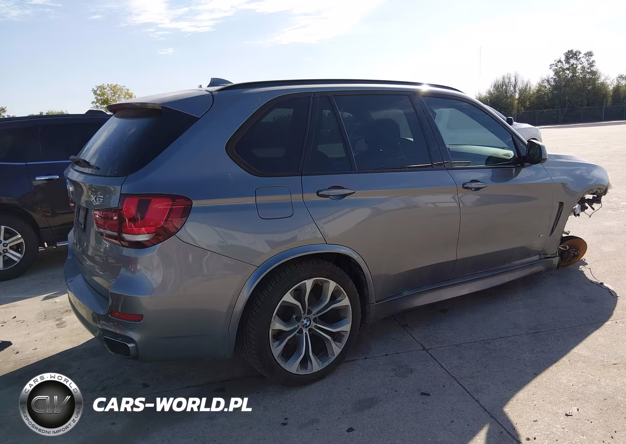 2015 BMW X5 xDrive35I VIN:5UXKR0C51F0K55592 - 4