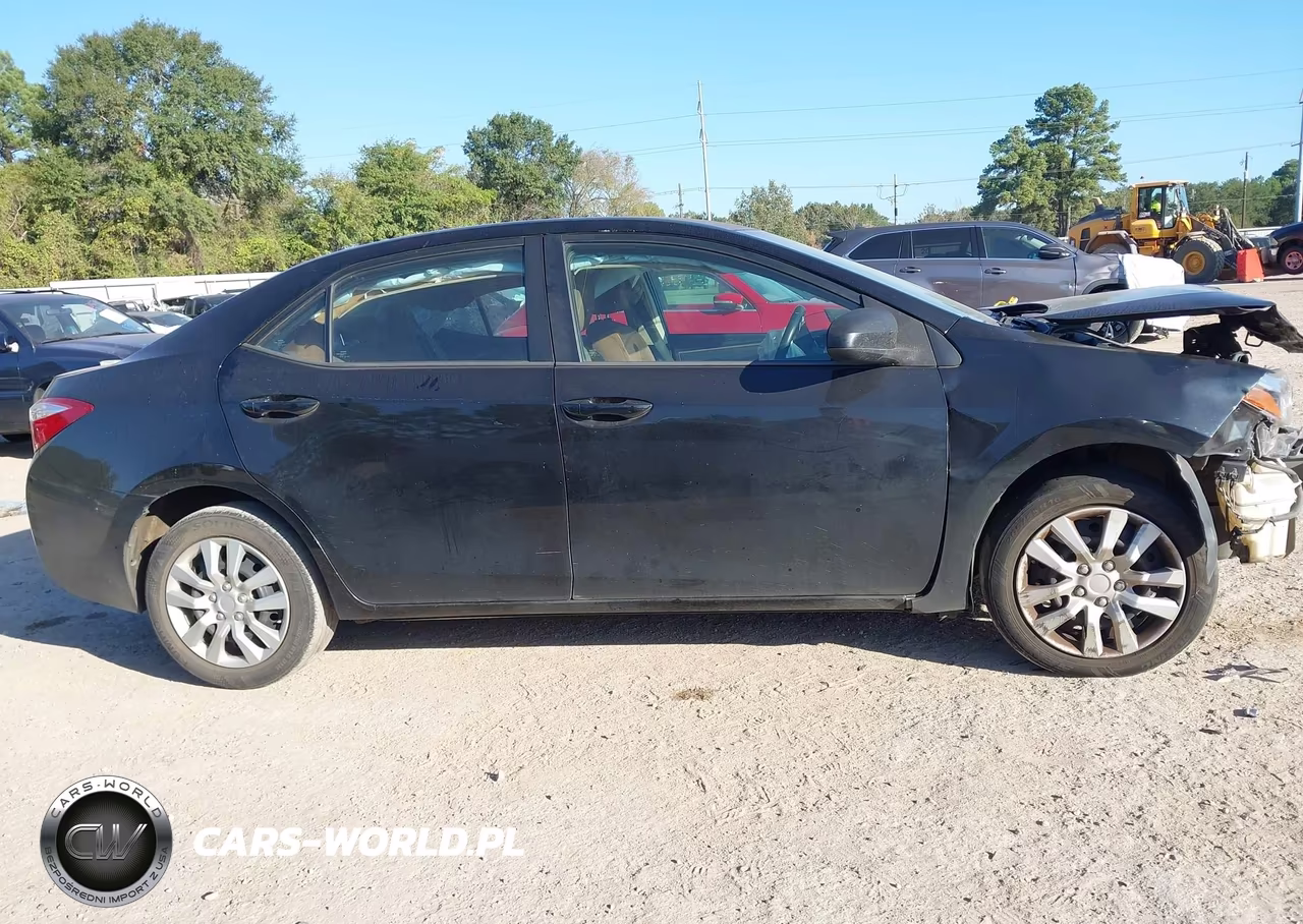 2015 Toyota Corolla Le VIN:5YFBURHE8FP214461 - 13