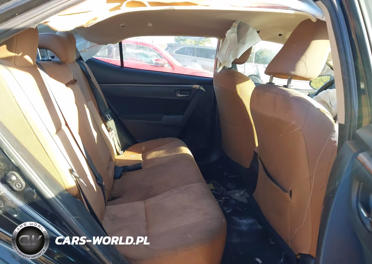 2015 Toyota Corolla Le VIN:5YFBURHE8FP214461 - 8