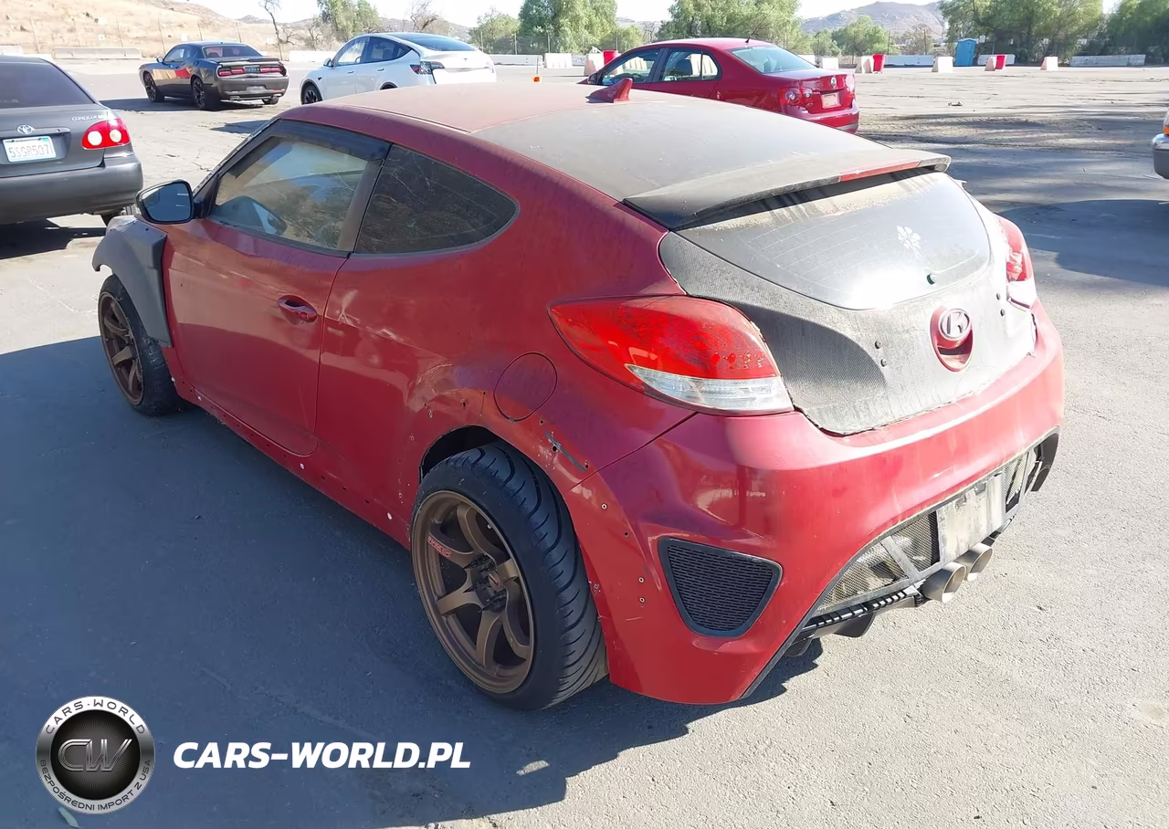 2016 Hyundai Veloster Turbo VIN:KMHTC6AE4GU263334 - 3