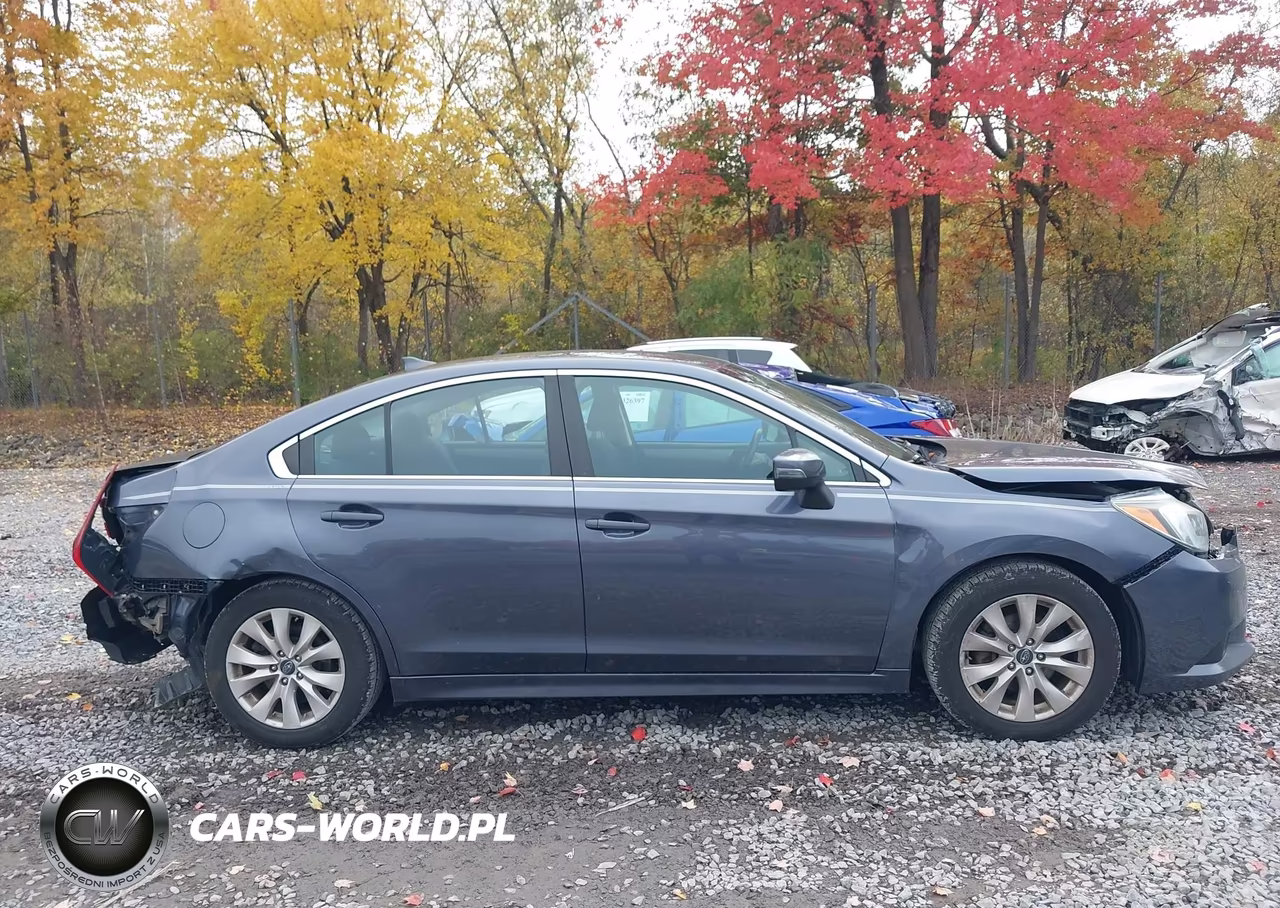 2016 Subaru Legacy 2.5I Premium VIN:4S3BNAF6XG3040011 - 13