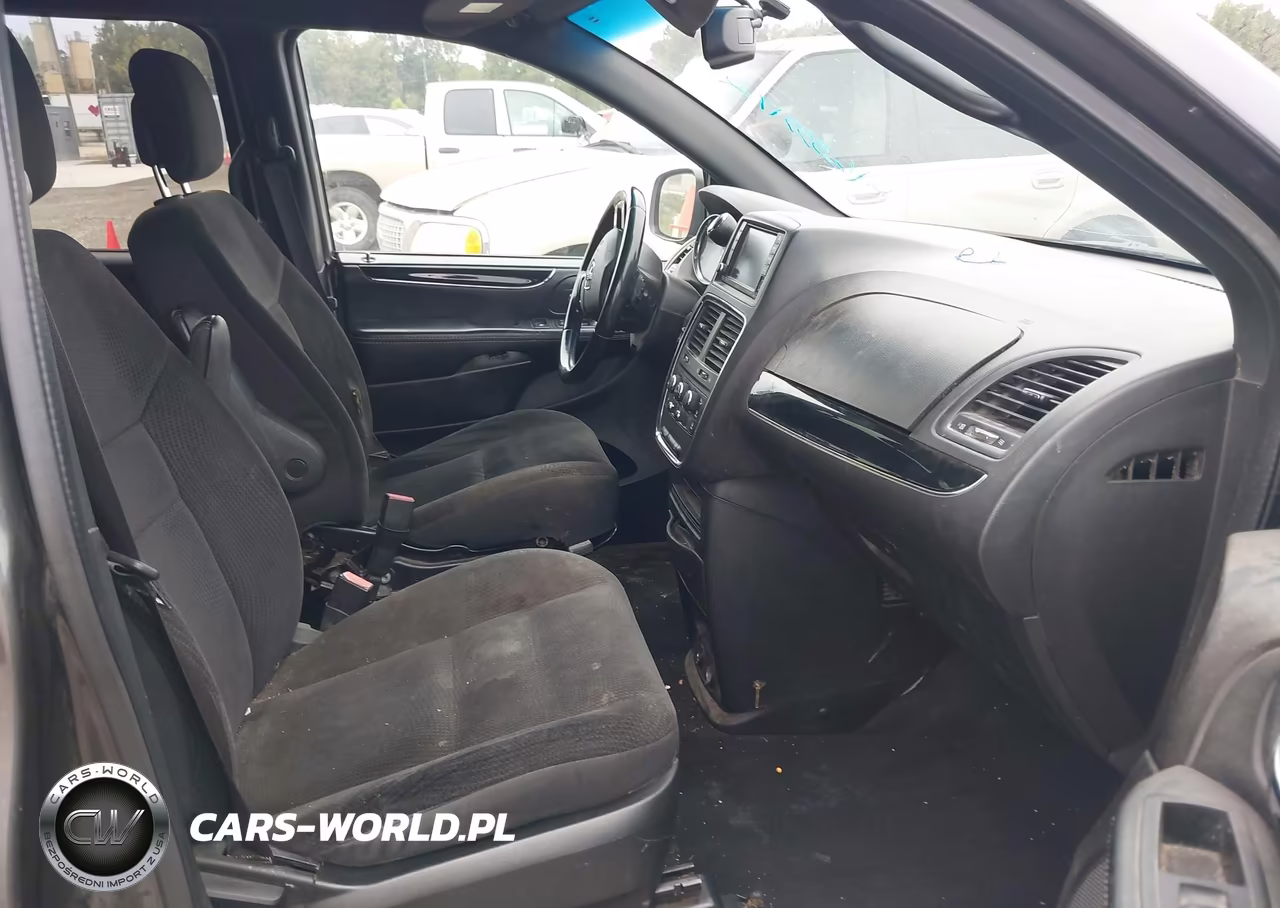 2018 Dodge Grand Caravan Se Plus VIN:2C4RDGBG9JR202499 - 5