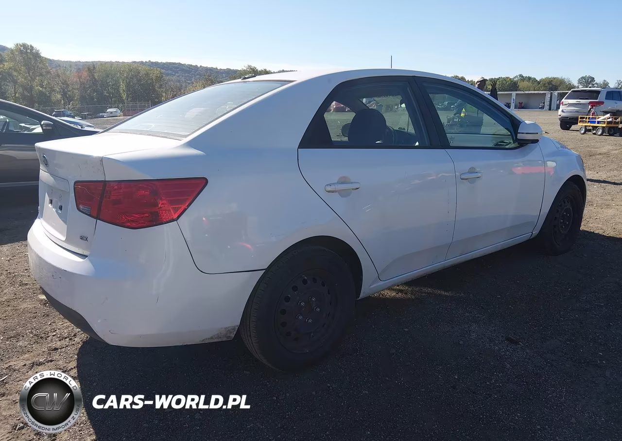2011 Kia Forte Ex VIN:KNAFU4A26B5392359 - 4