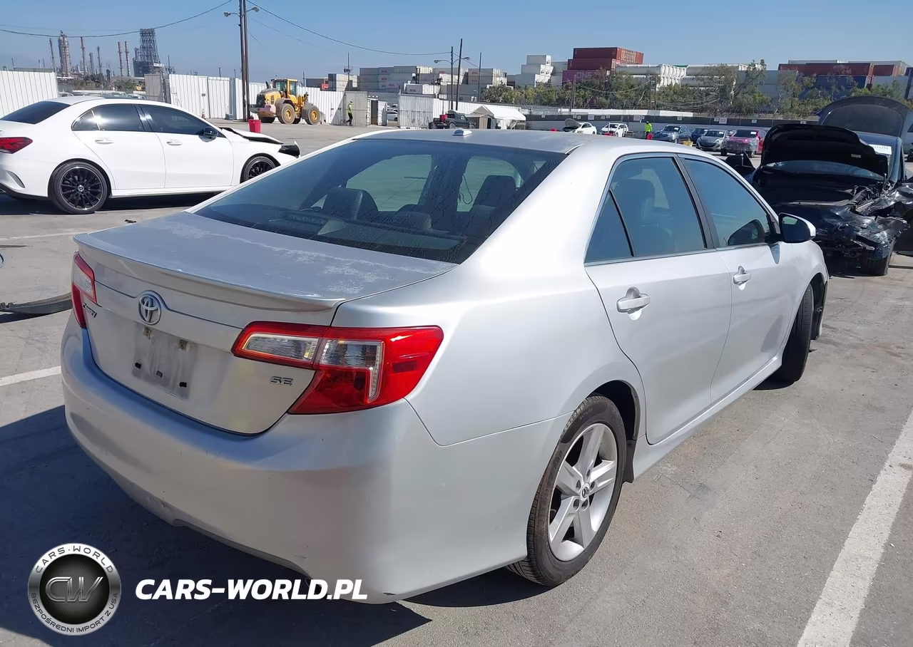 2012 Toyota Camry Se VIN:4T1BF1FK7CU095493 - 4