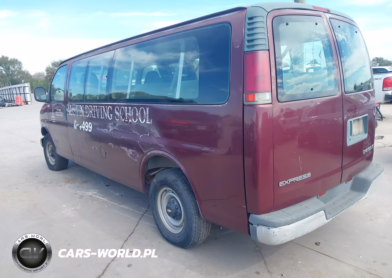 2002 Chevrolet Express VIN:1GAHG39R421206459 - 3