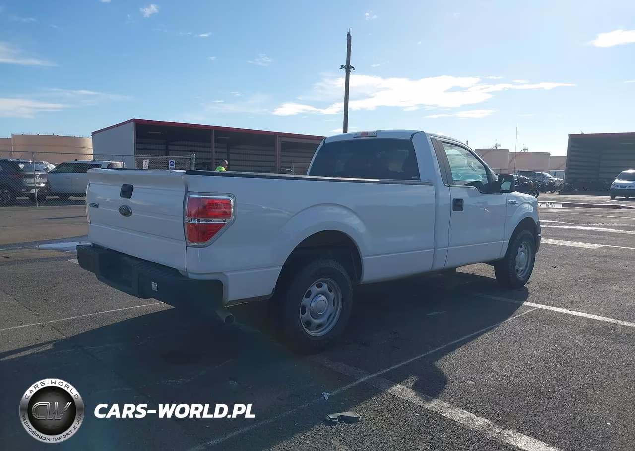 2014 Ford F-150 Xl VIN:1FTMF1CM6EKF11292 - 4