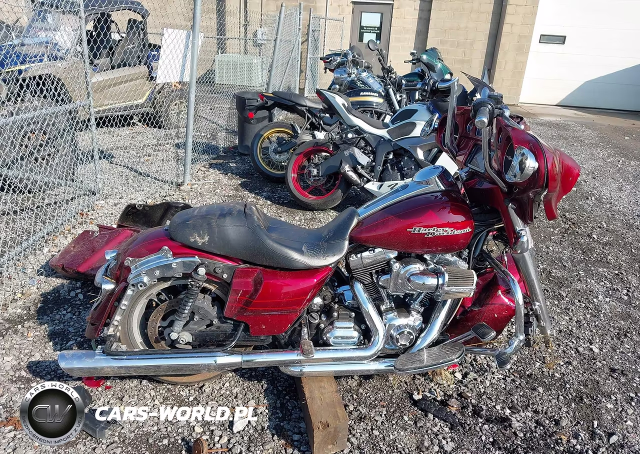 2016 Harley-Davidson Flhxs Street Glide Special VIN:1HD1KRM14GB605268 - 11