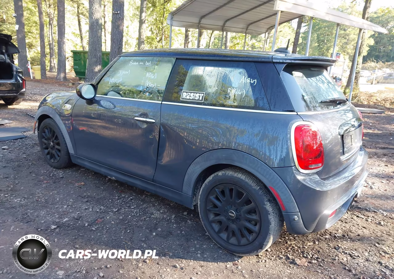 2018 Mini Hardtop Cooper S VIN:WMWXP7C56J2A46982 - 3