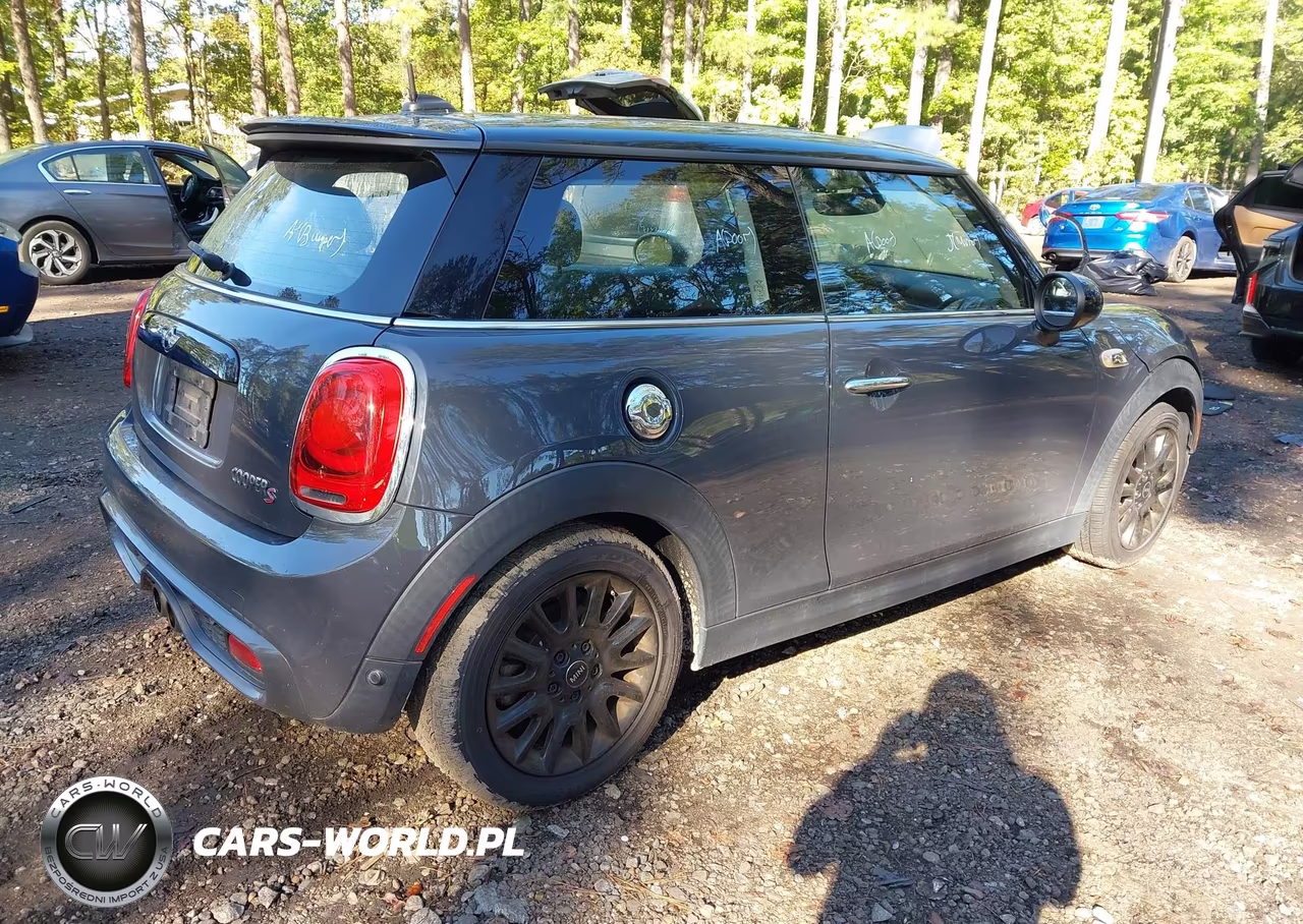 2018 Mini Hardtop Cooper S VIN:WMWXP7C56J2A46982 - 4