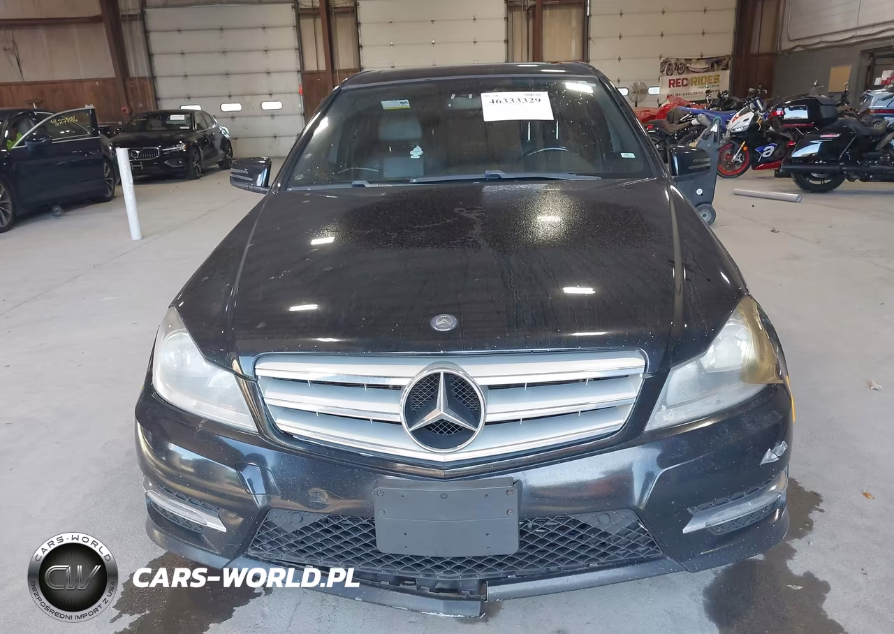 2013 Mercedes-Benz C 300 Sport 4Matic VIN:WDDGF8AB0DR297564 - 13