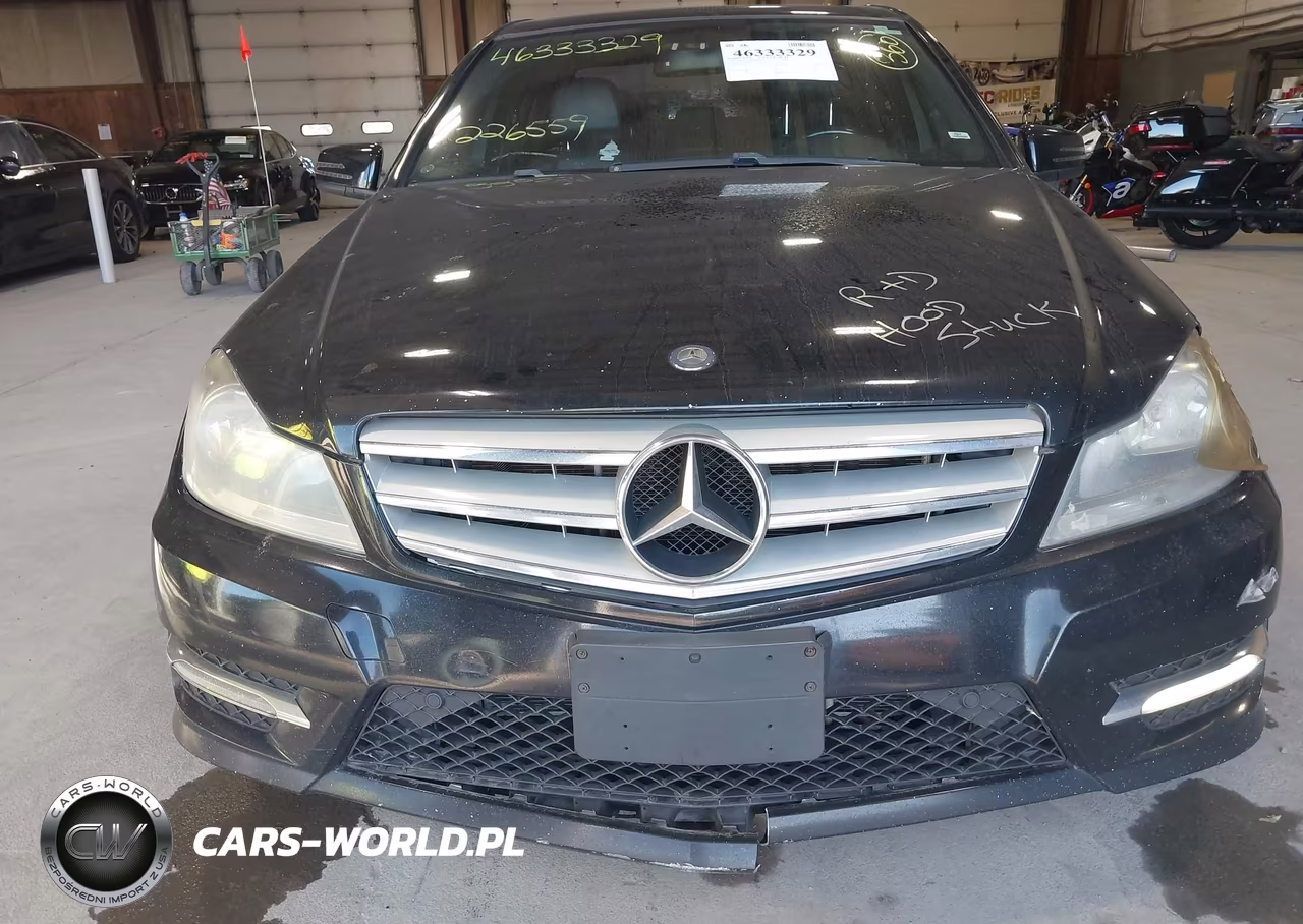 2013 Mercedes-Benz C 300 Sport 4Matic VIN:WDDGF8AB0DR297564 - 6