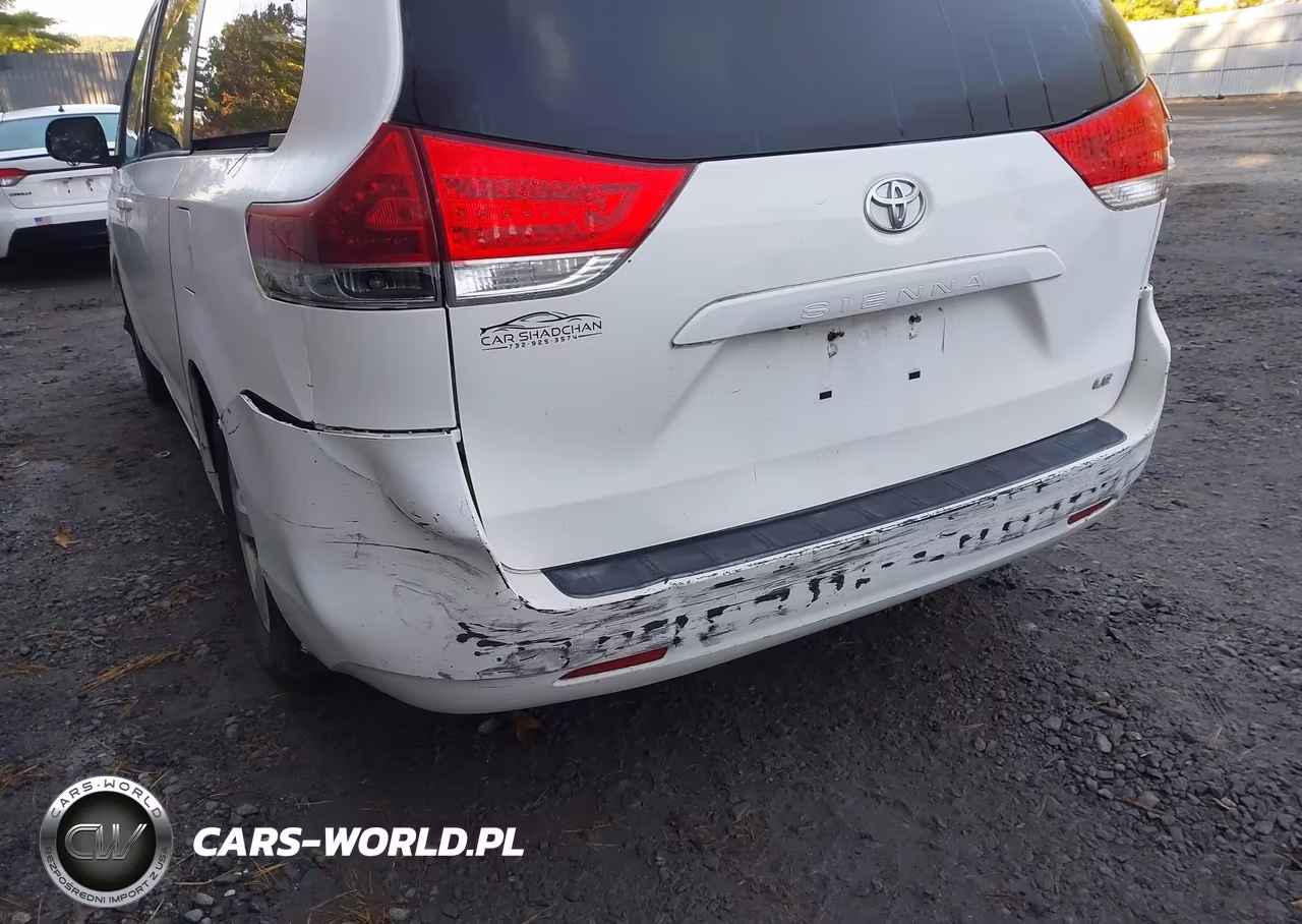 2011 Toyota Sienna Le V6 VIN:5TDKK3DC4BS133093 - 14