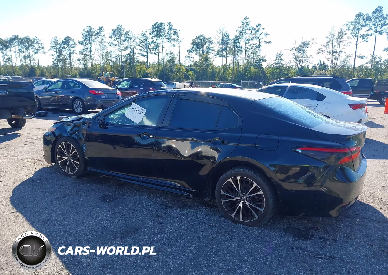 2018 Toyota Camry Se VIN:4T1B11HKXJU524327 - 3