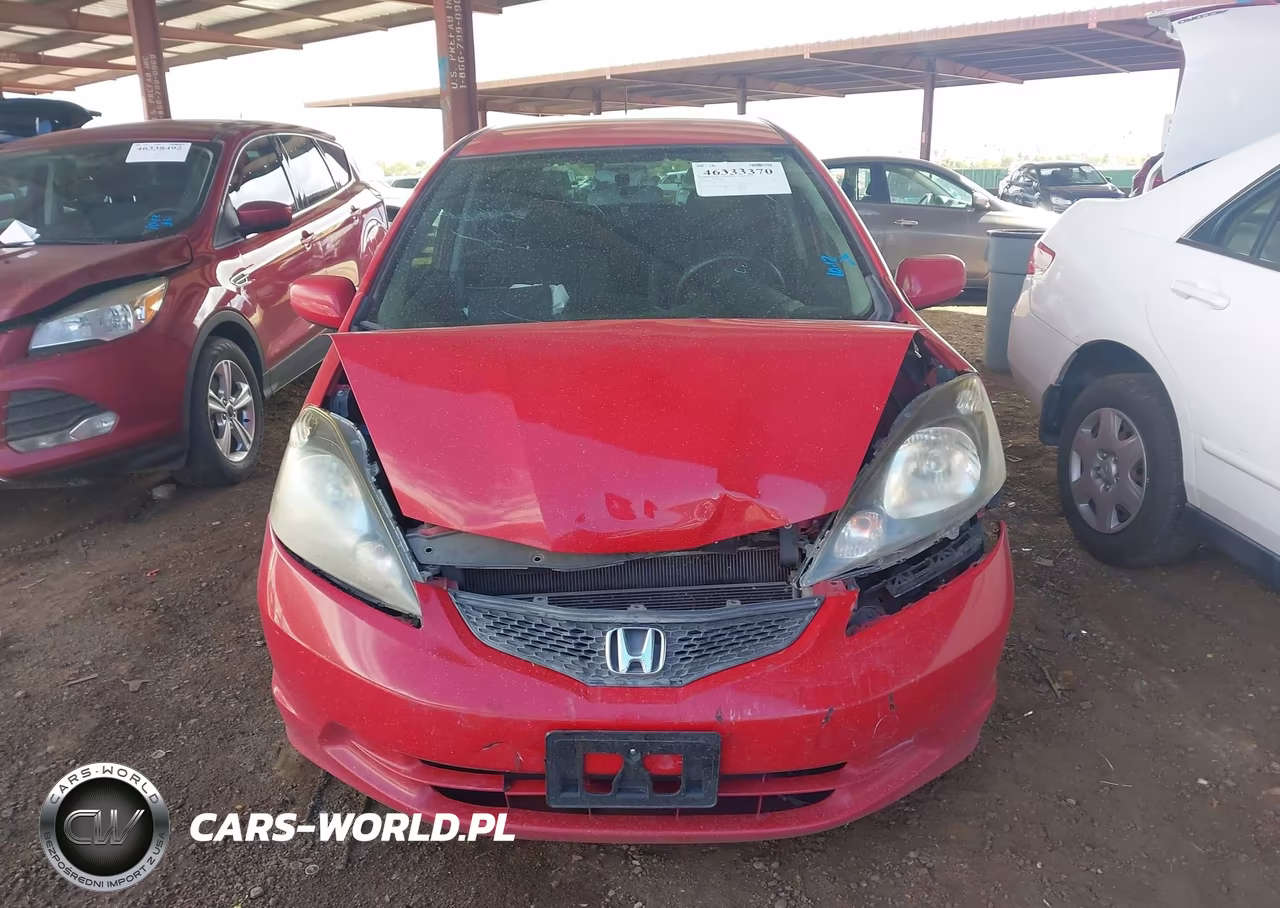 2013 Honda Fit VIN:JHMGE8H36DC026196 - 12