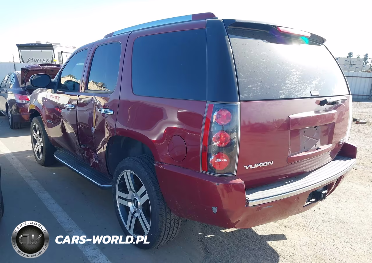 2007 GMC Yukon Denali VIN:1GKFK63827J321250 - 3