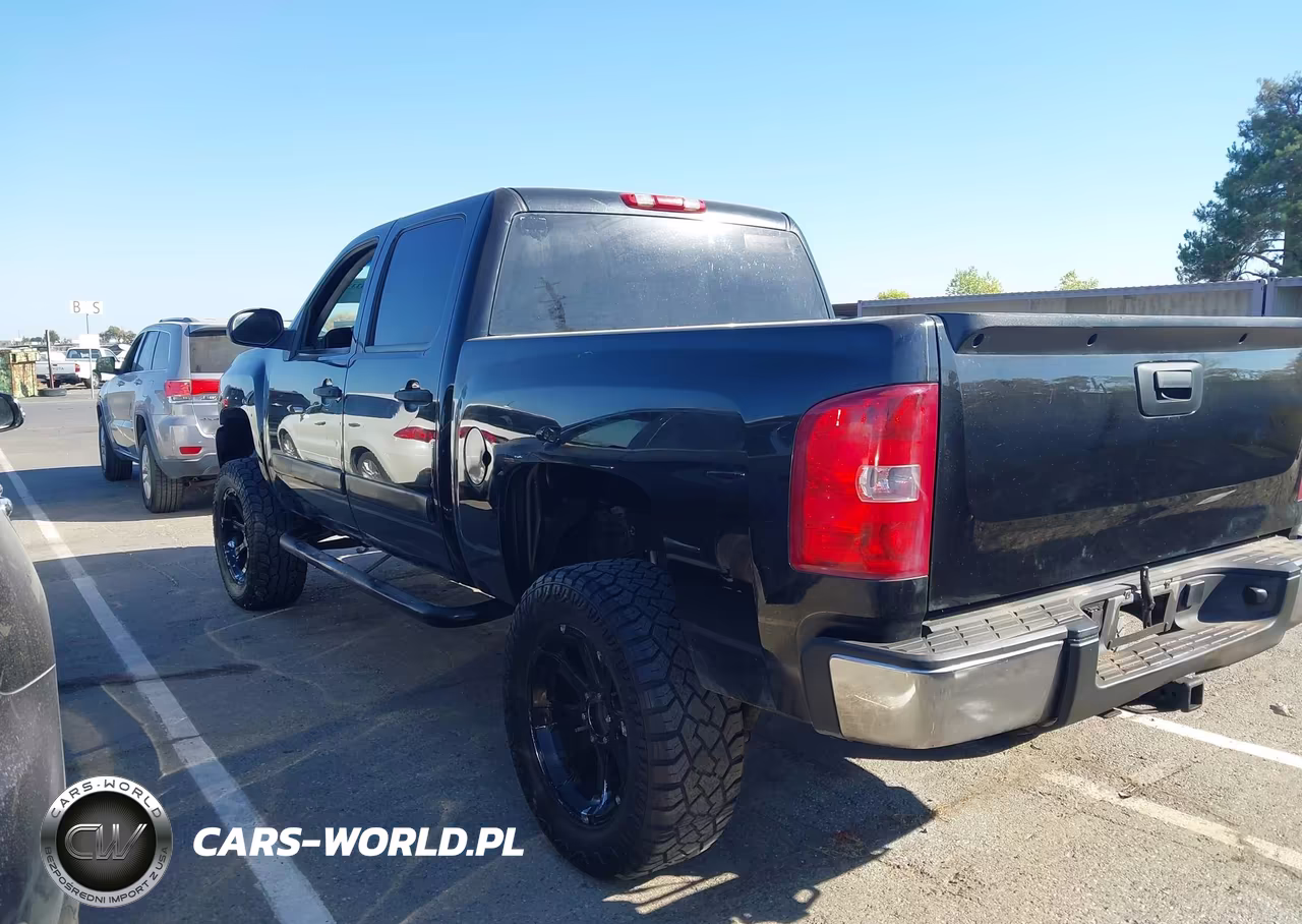 2008 Chevrolet Silverado 1500 Ls VIN:2GCEK13C181231422 - 3
