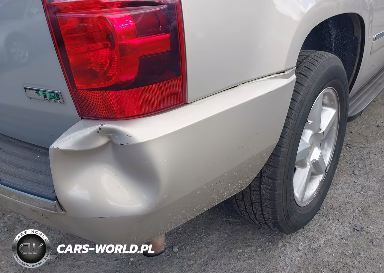 2010 Chevrolet Tahoe Ltz VIN:1GNUKCE01AR103289 - 19