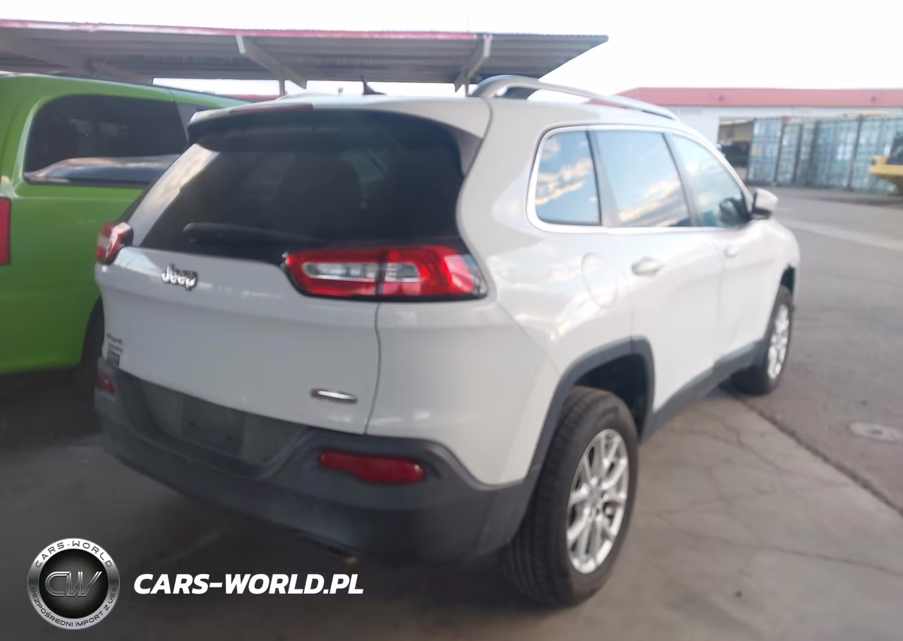 2014 Jeep Cherokee Latitude VIN:1C4PJMCS9EW192488 - 4