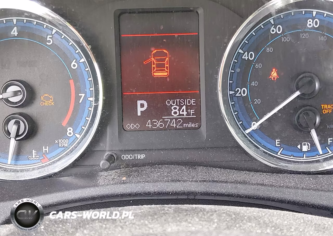 2017 Toyota Corolla Le VIN:2T1BURHE9HC750001 - 15