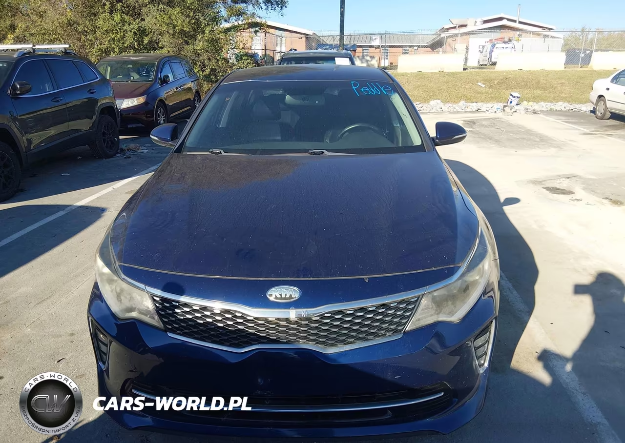2018 Kia Optima S VIN:5XXGT4L37JG250337 - 12
