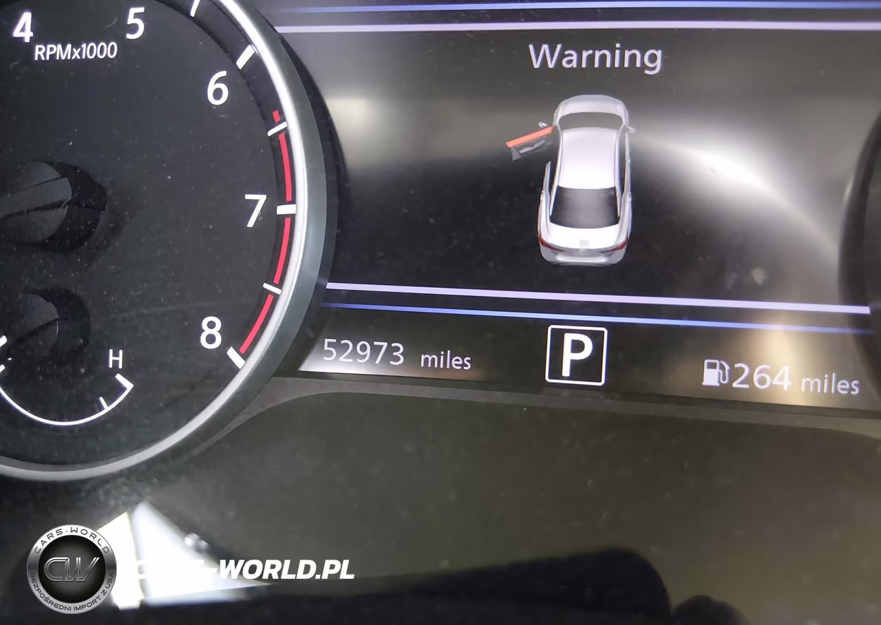 2025 Nissan Sentra Sr VIN:3N1AB8DV0SY266925 - 15