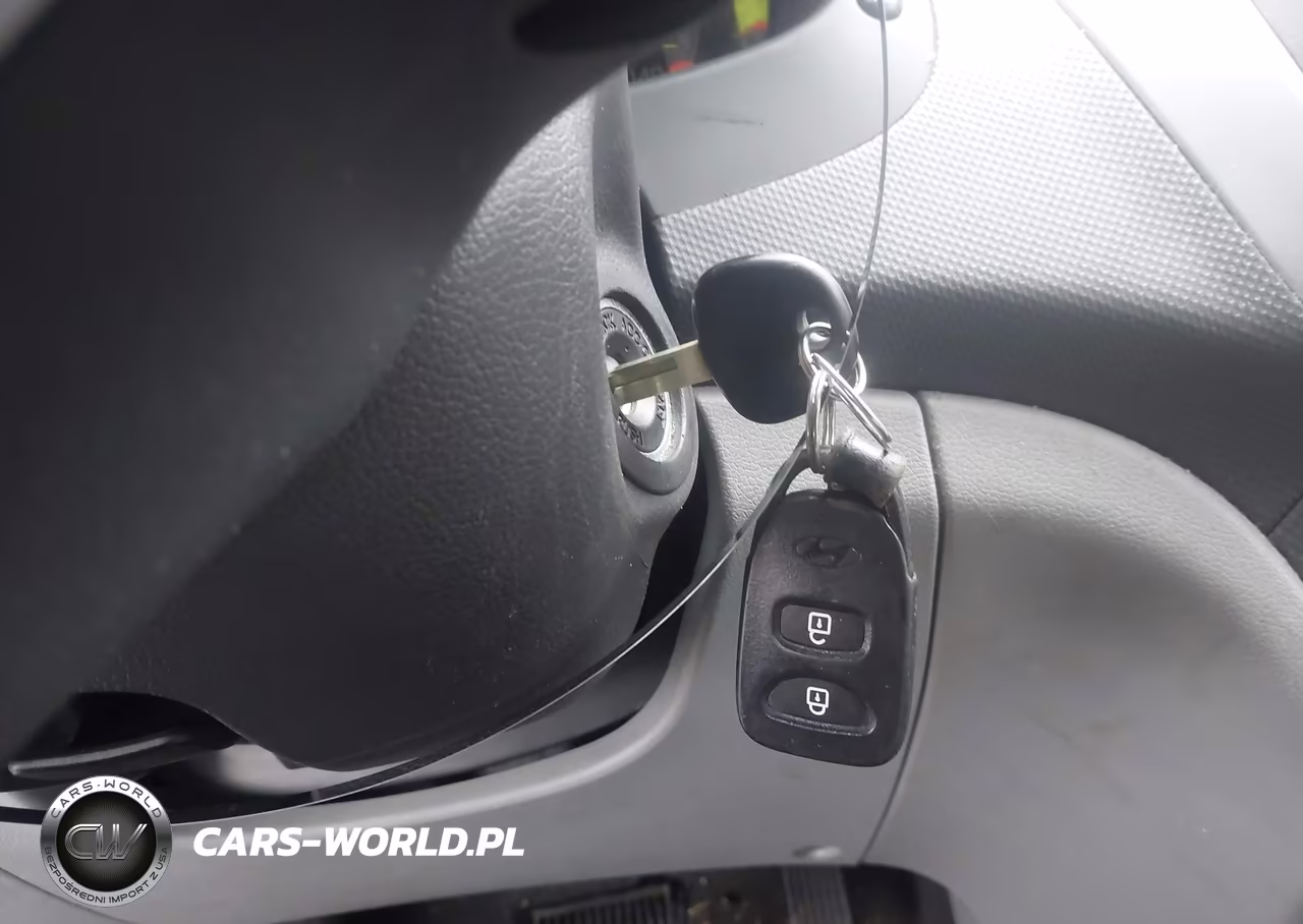 2017 Hyundai Accent Value Edition VIN:KMHCT4AE2HU354849 - 11