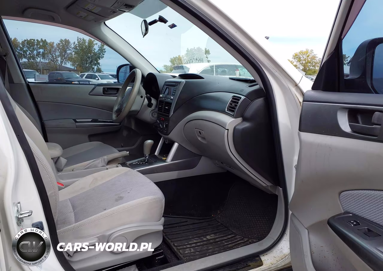 2012 Subaru Forester 2.5X VIN:JF2SHABCXCH427613 - 5
