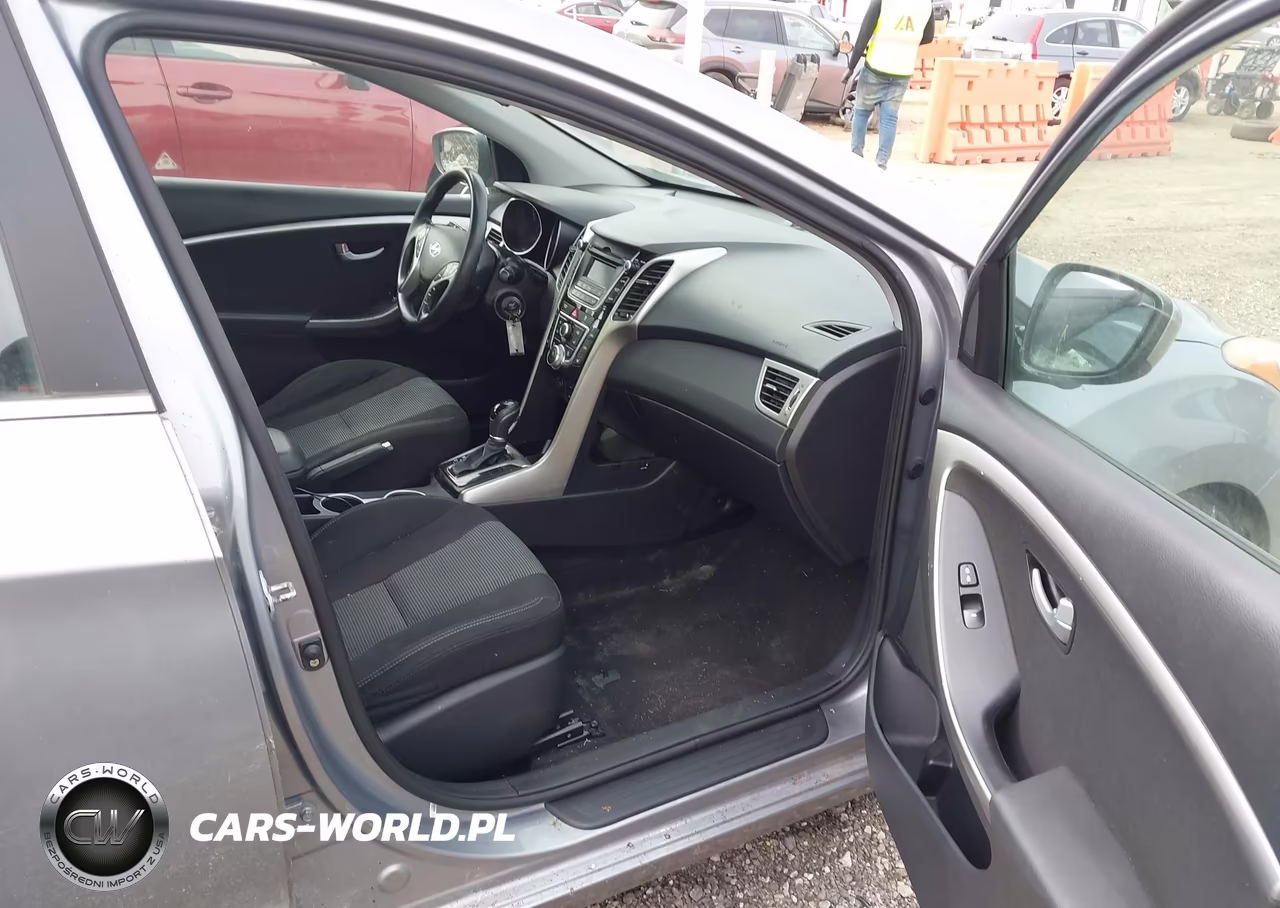 2016 Hyundai Elantra Gt VIN:KMHD35LH8GU261219 - 5