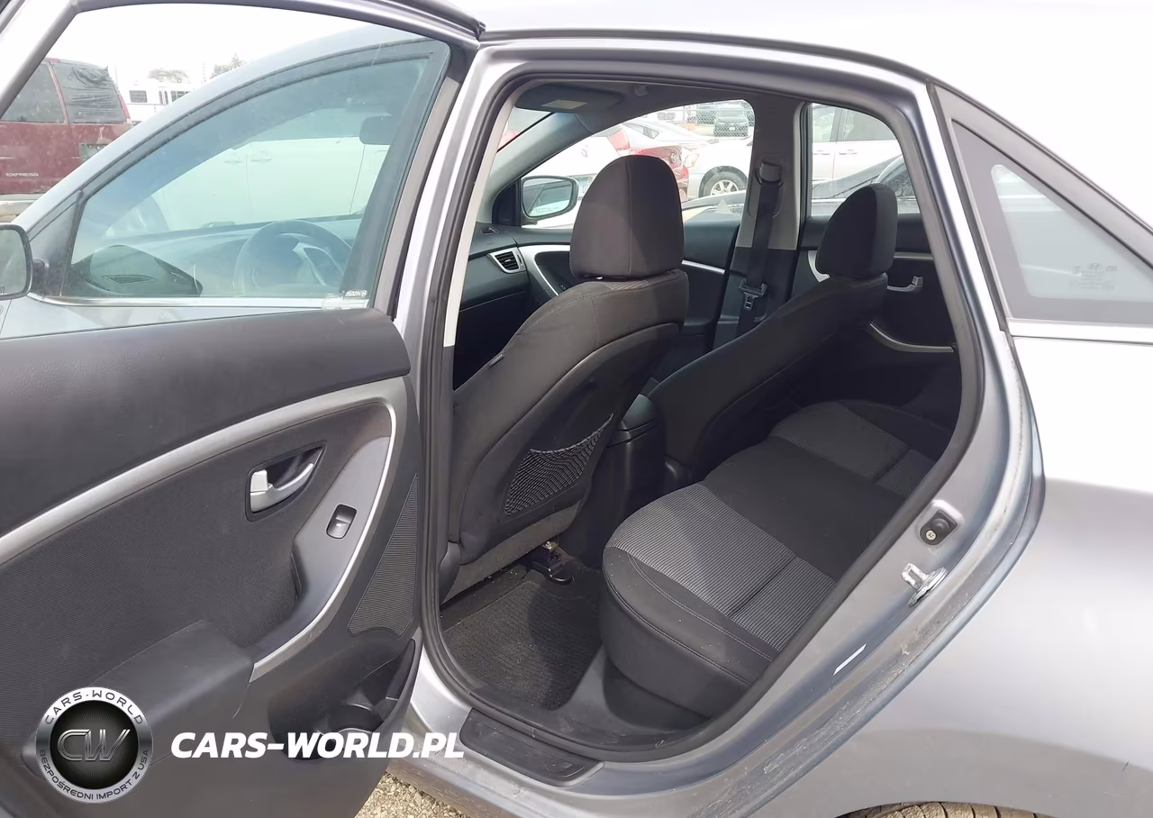 2016 Hyundai Elantra Gt VIN:KMHD35LH8GU261219 - 8