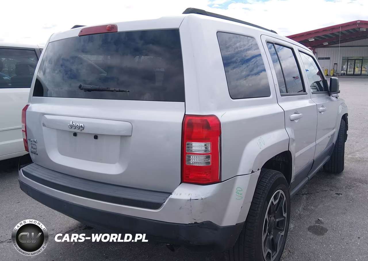 2012 Jeep Patriot Sport VIN:1C4NJRBB7CD593861 - 4
