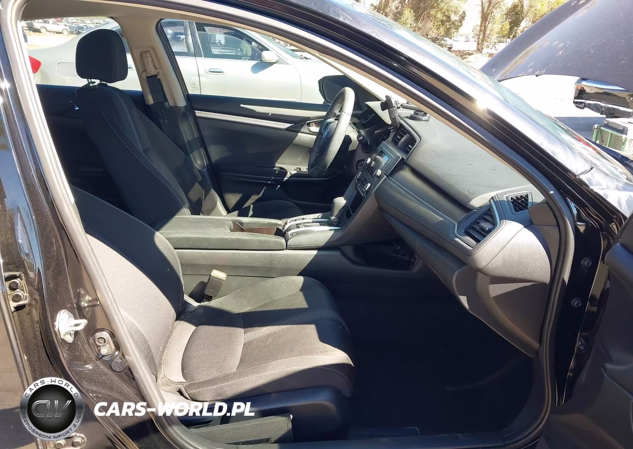 2019 Honda Civic Lx VIN:2HGFC2F67KH525453 - 5