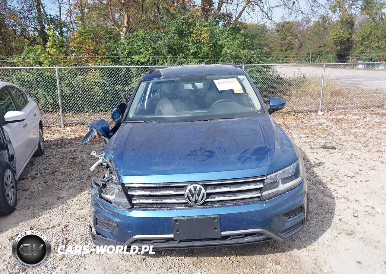 2018 Volkswagen Tiguan 2.0T S VIN:3VV1B7AX8JM073247 - 12
