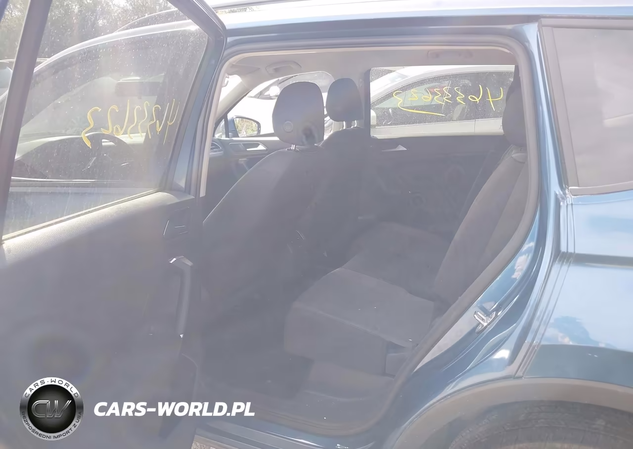 2018 Volkswagen Tiguan 2.0T S VIN:3VV1B7AX8JM073247 - 8