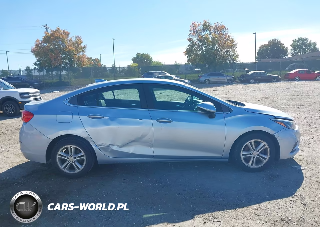 2017 Chevrolet Cruze Lt Auto VIN:1G1BE5SM6H7157521 - 12