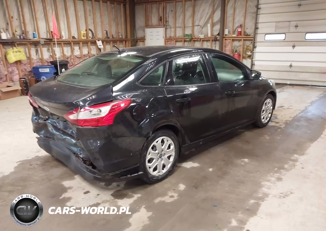 2012 Ford Focus Se VIN:1FAHP3F26CL343672 - 4