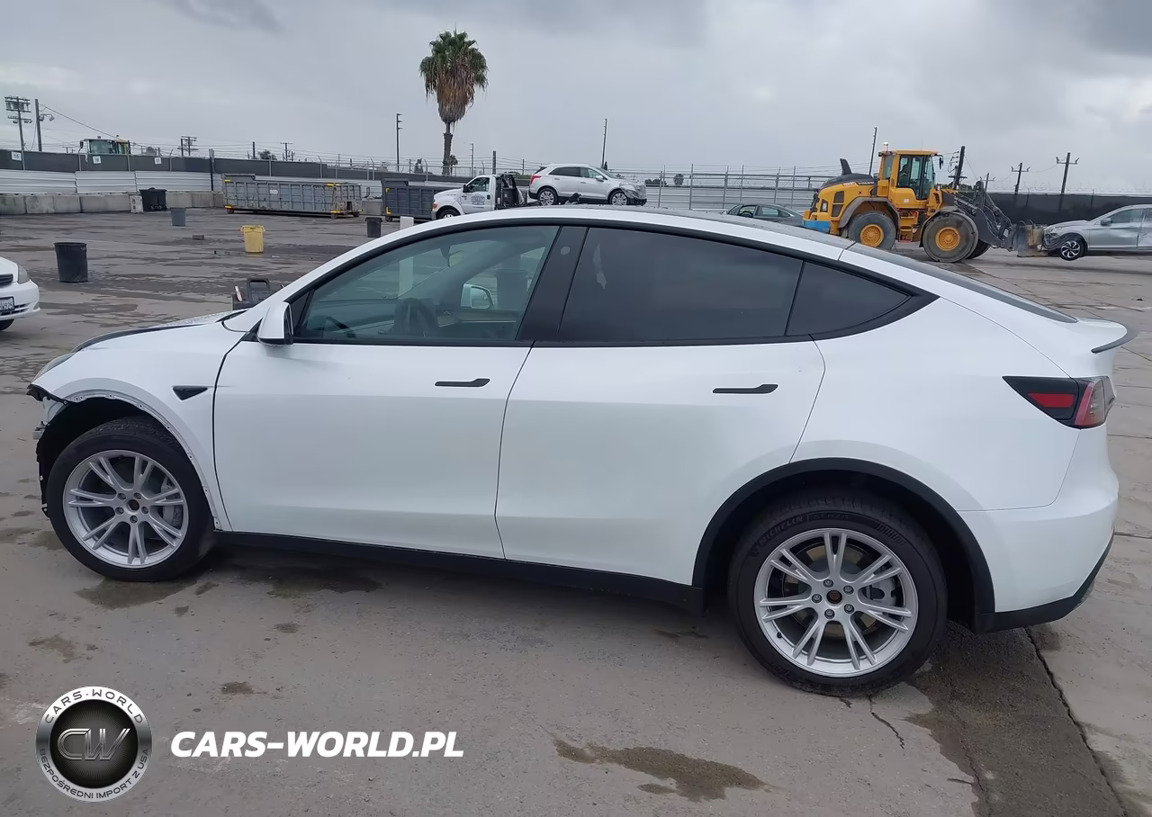 2023 Tesla Model Y Awd-Long Range Dual Motor All-Wheel Drive VIN:7SAYGDEE7PA037486 - 14