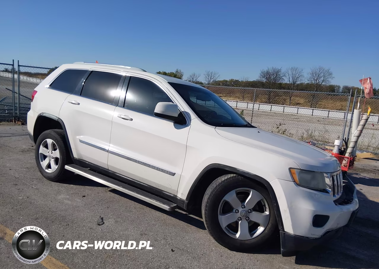 2012 Jeep Grand Cherokee Laredo VIN:1C4RJFAG7CC216644 - 1
