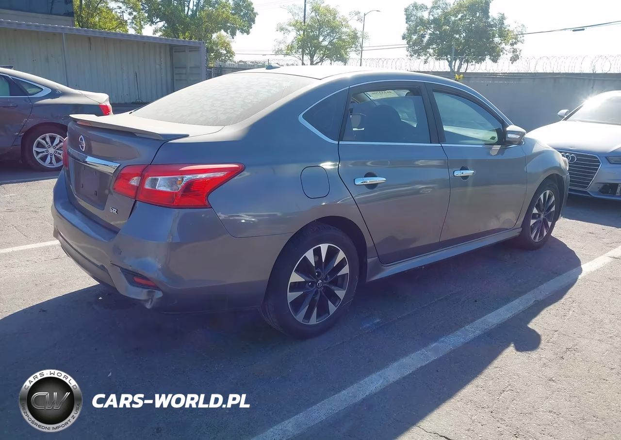 2019 Nissan Sentra Sr VIN:3N1AB7AP0KY392721 - 4
