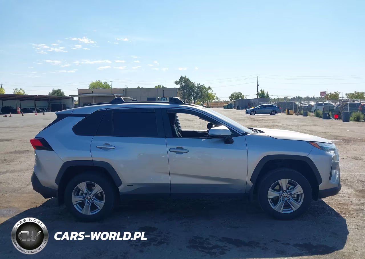 2024 Toyota Rav4 Xle VIN:4T3RWRFV7RU147941 - 13