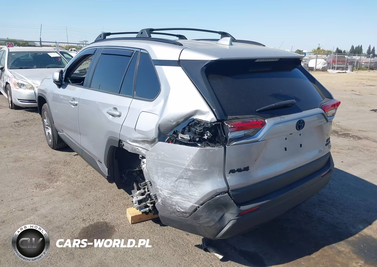 2024 Toyota Rav4 Xle VIN:4T3RWRFV7RU147941 - 3