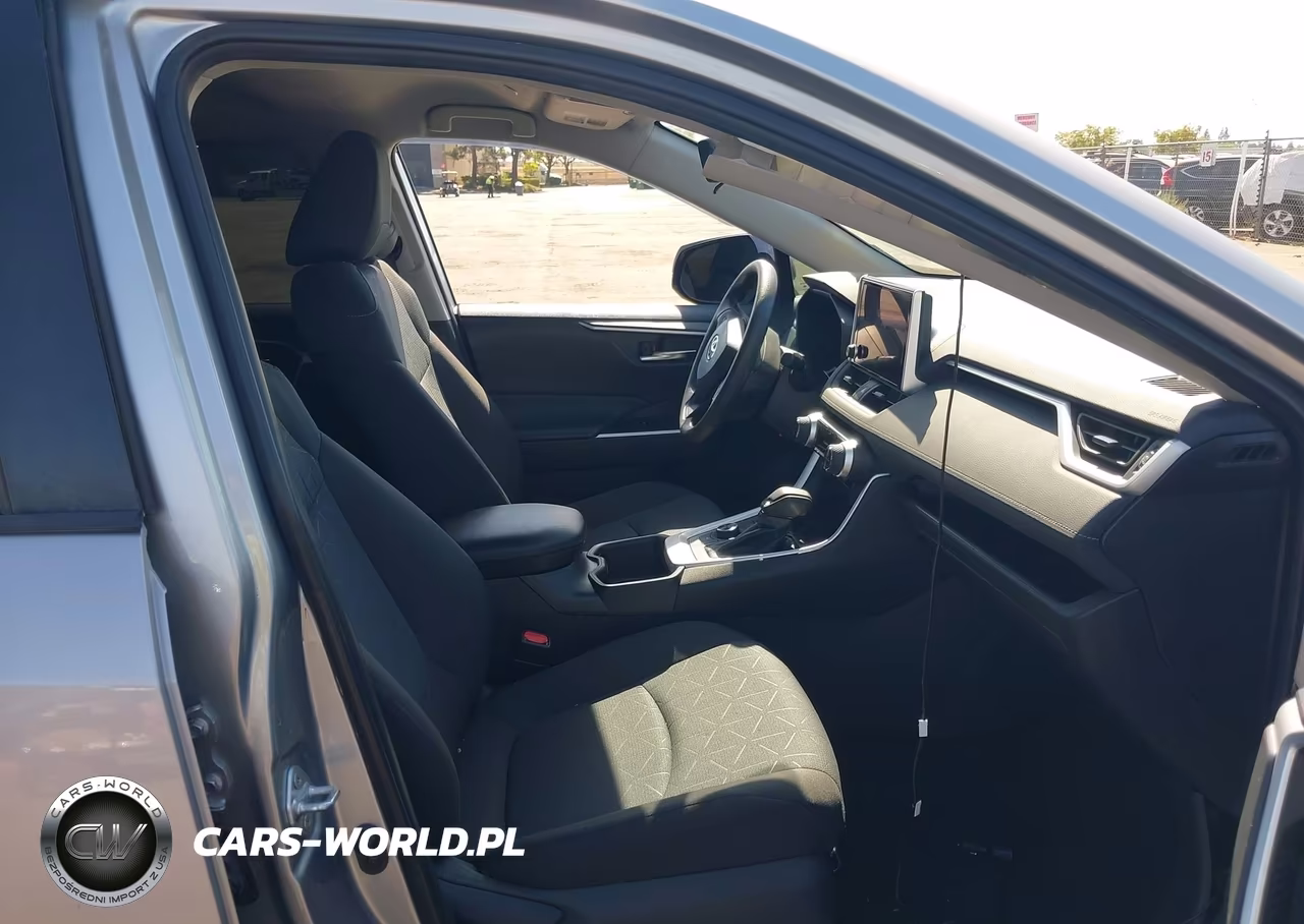 2024 Toyota Rav4 Xle VIN:4T3RWRFV7RU147941 - 5